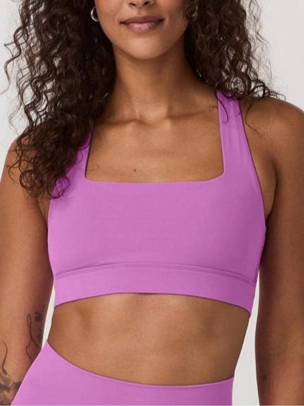 Vuori Daily Form Bra in Bloom Purple. *NWT*